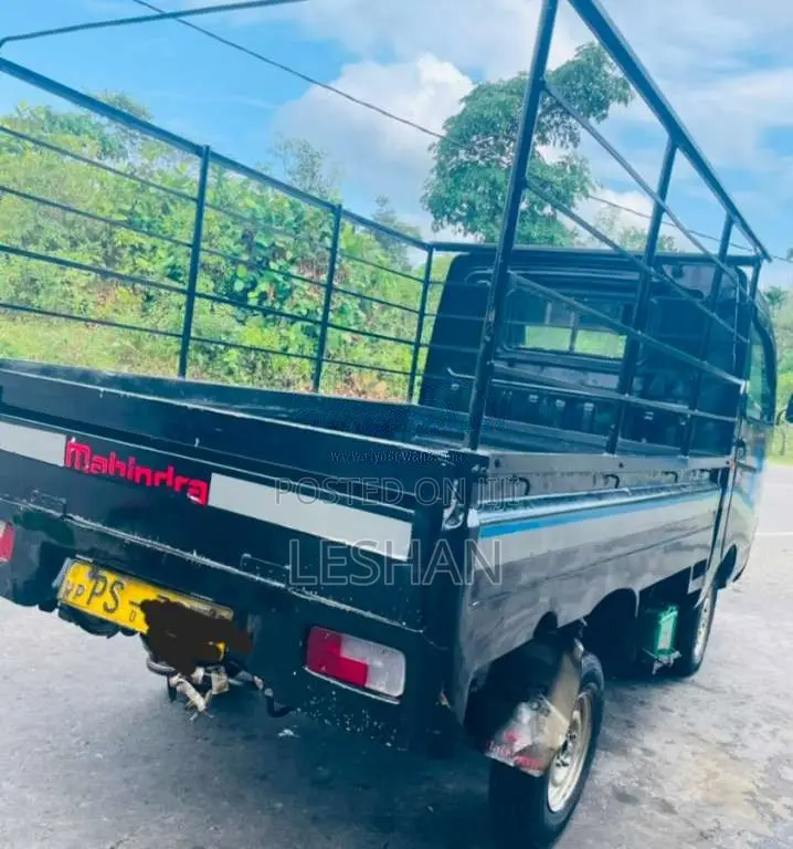 Mahindra Maxximo 2011 Lorry (Used)
