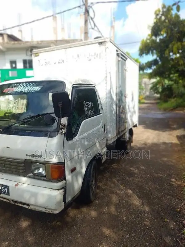 Mazda Bongo Brawny 1995 Lorry (Used)