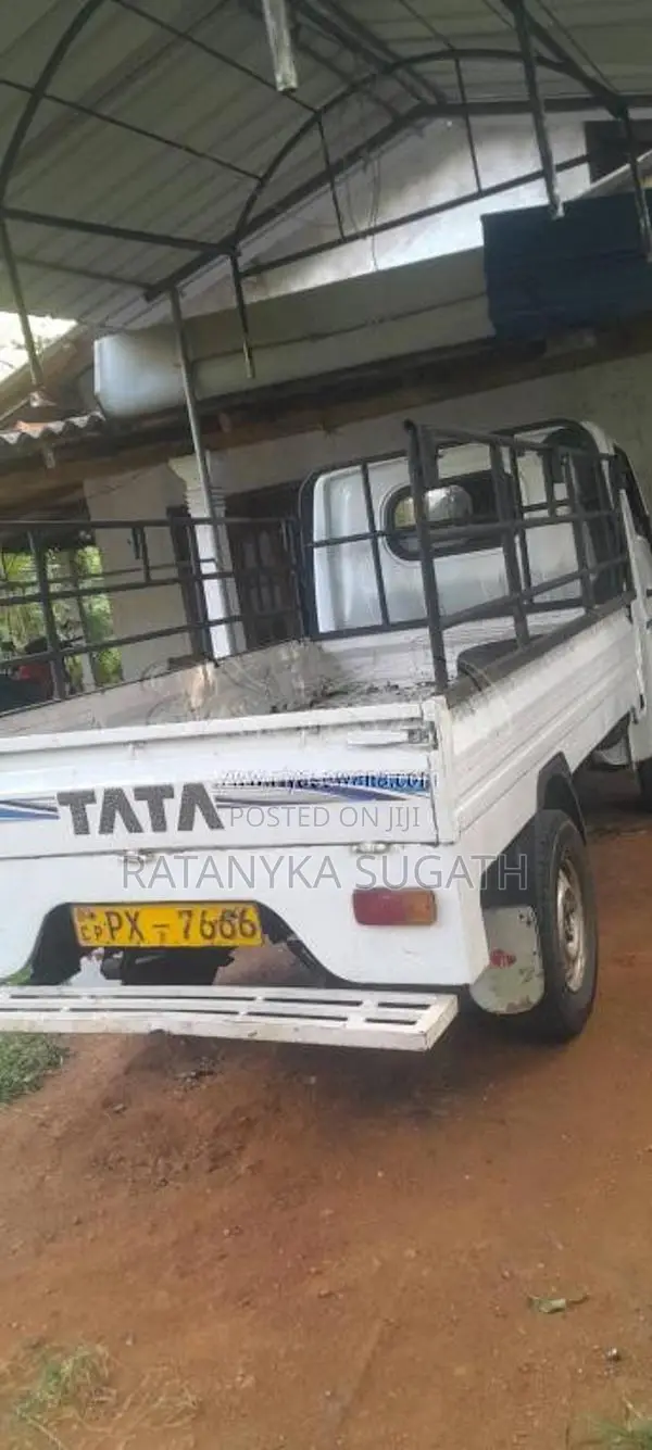 Tata Dimo Lokka 2014 Lorry (Used)