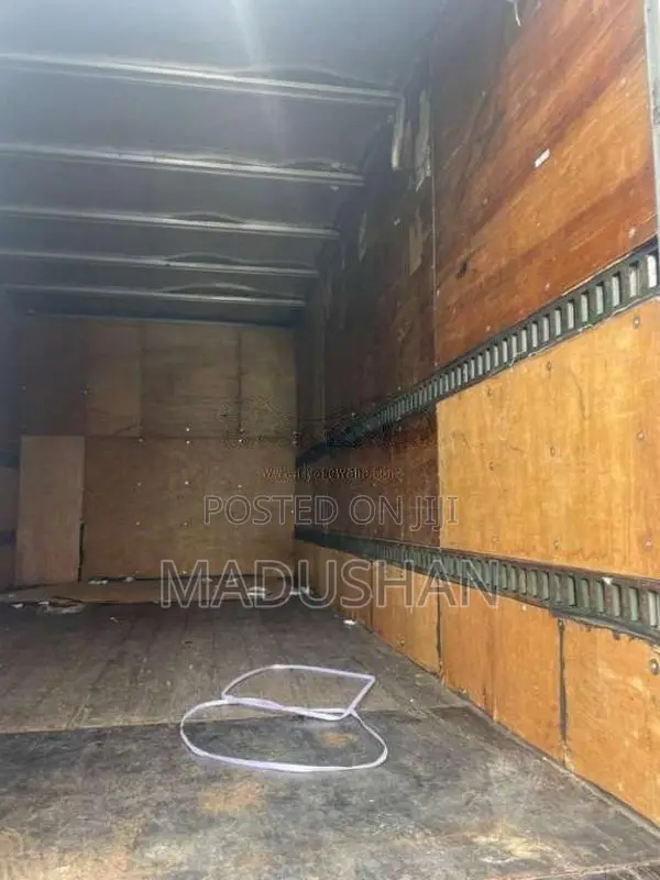 Nissan Ud 2000 Lorry (Used)