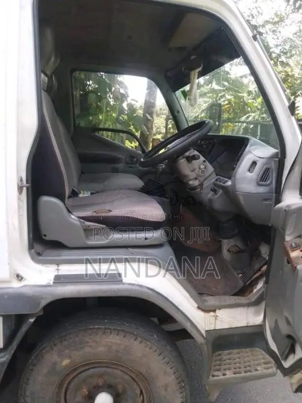Mitsubishi Canter 1993 Lorry (Used)