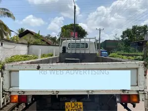 Mitsubishi Canter 2009 Lorry (Used)