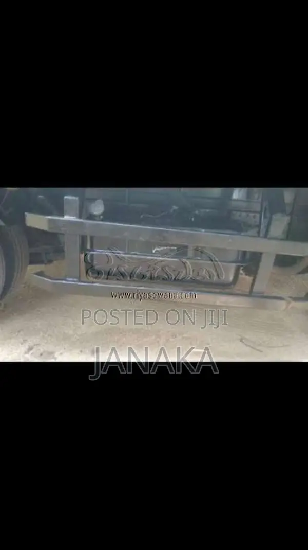 Mitsubishi Canter 10.5 Full Body 1995 Lorry (Used)