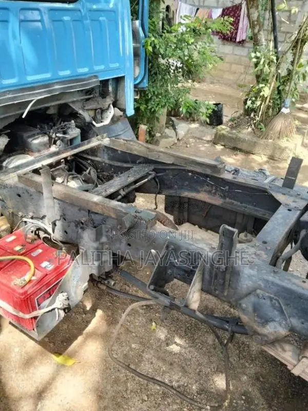 Isuzu Elf 250 1992 Lorry (Used)