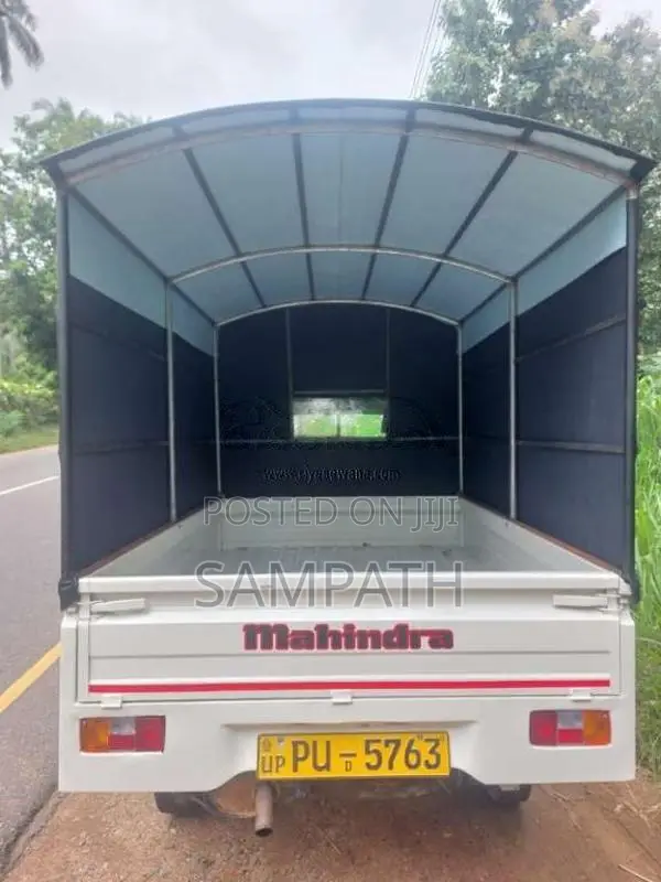 Mahindra Maxximo Plus 2012 Lorry (Used)