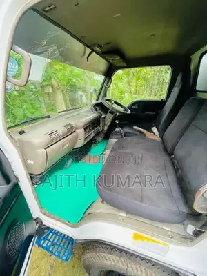 Isuzu NKR 1989 Lorry (Used)
