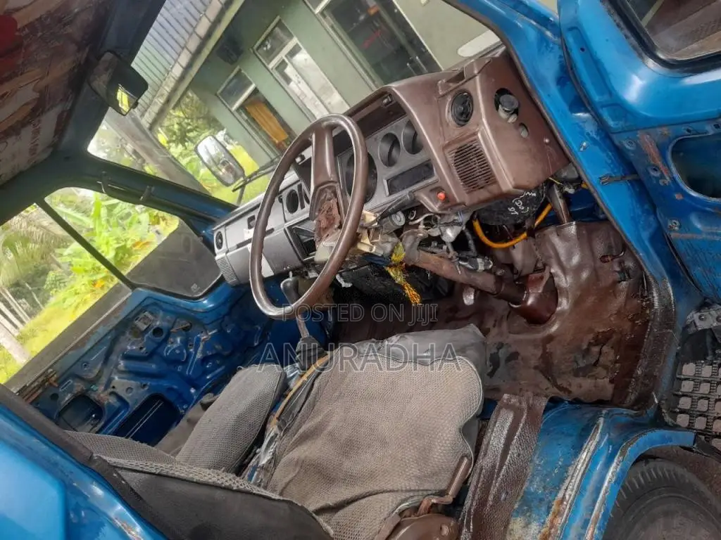 Toyota Dyna 1988 Lorry (Used)