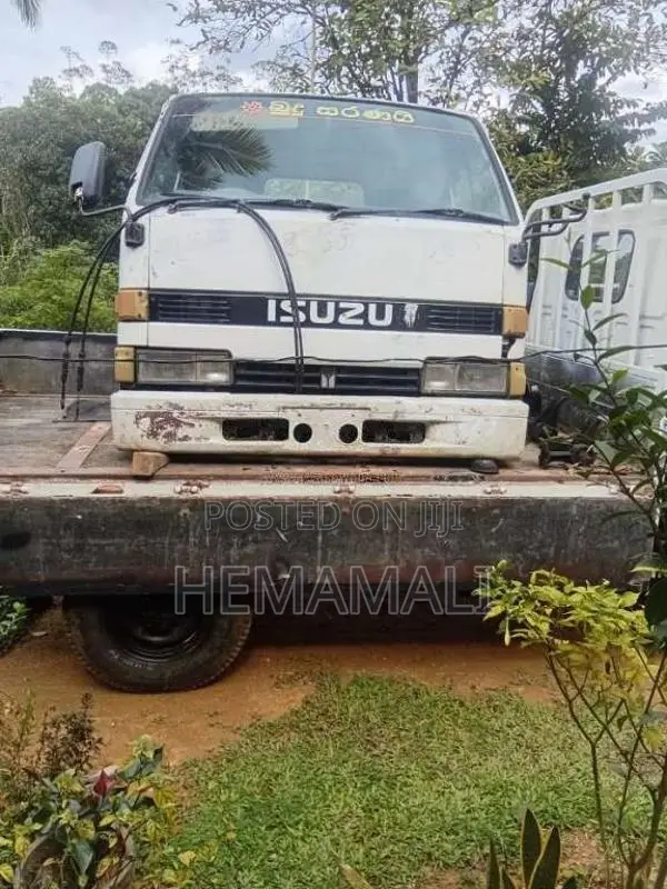 Isuzu Tipper 1990 Lorry (Used)