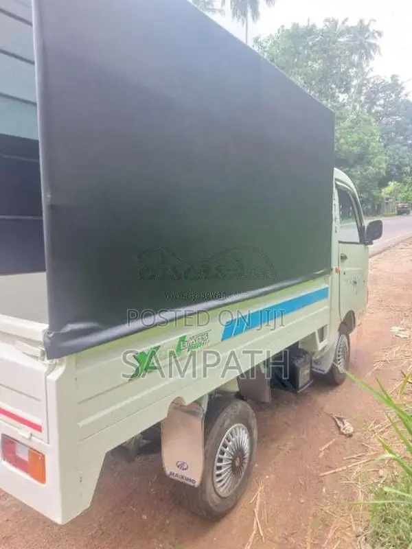 Mahindra Maxximo Plus 2012 Lorry (Used)