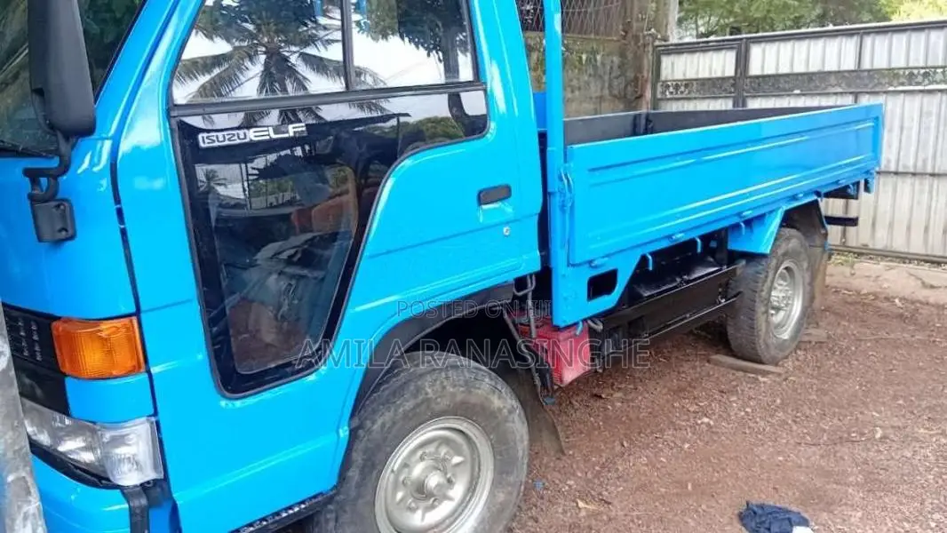 Isuzu ELF 1987 Lorry (Used)
