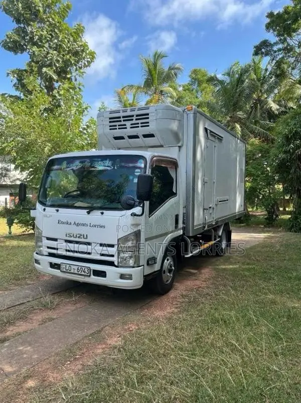 Isuzu 14.5 ELF 2014 Lorry (Used)