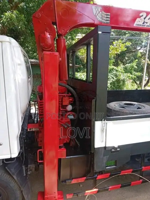 Isuzu Boom Truck 1993 Lorry (Used)