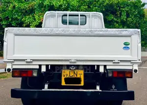 Mitsubishi Canter 2018 Lorry (Used)