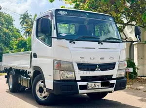 Mitsubishi Canter 2018 Lorry (Used)