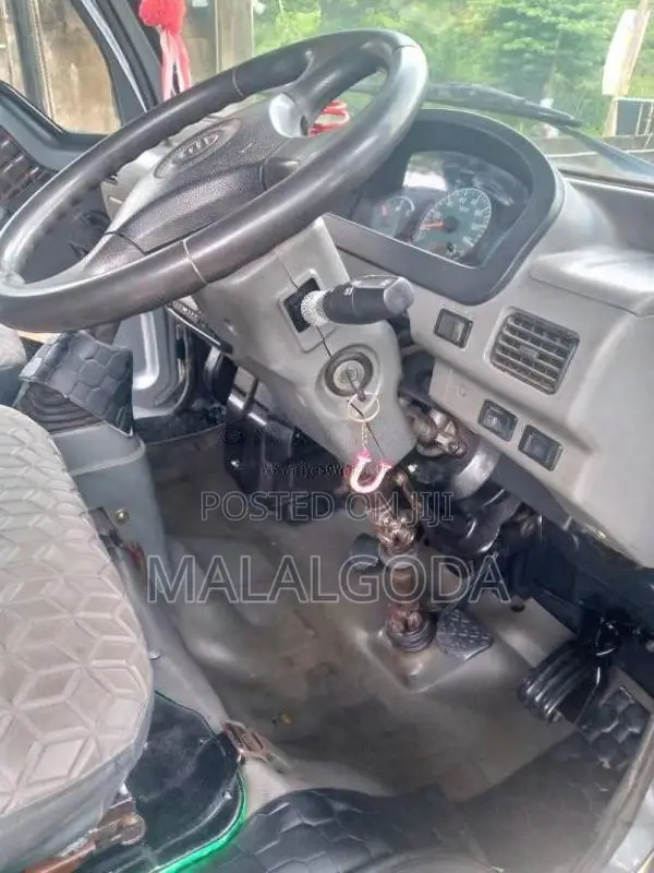 Foton Aumark FL2400 2012 Lorry (Used)
