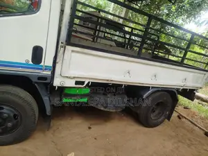 Mitsubishi Canter 2004 Lorry (Used)