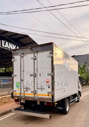 Isuzu NPR85AN FREEZER 2018 Lorry (Used)