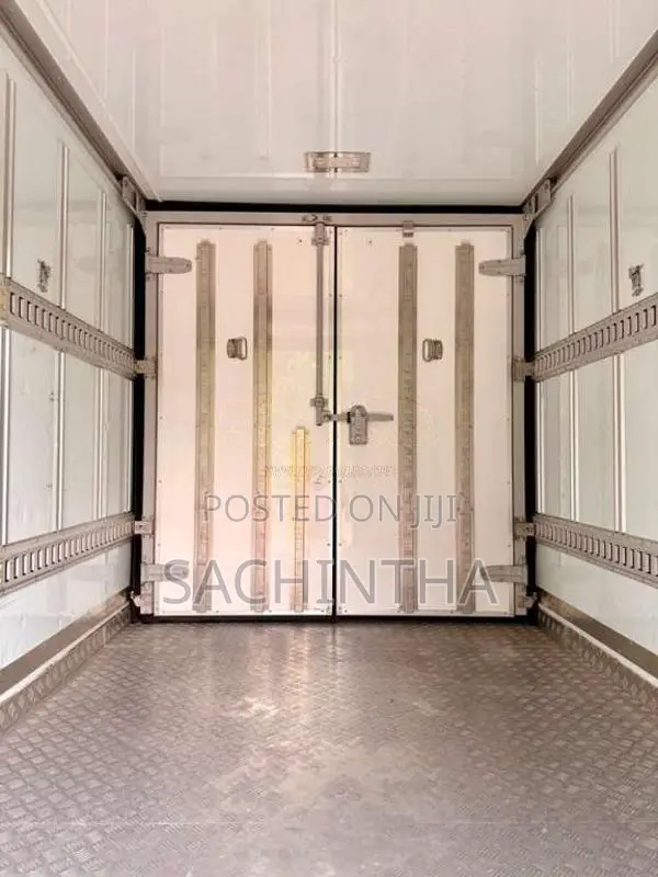 Isuzu NPR85AN FREEZER 2018 Lorry (Used)