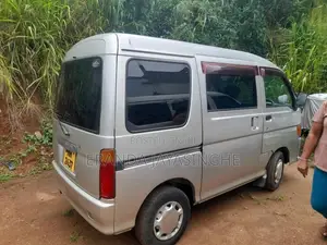 Daihatsu Hijet 2003 Van (Used)