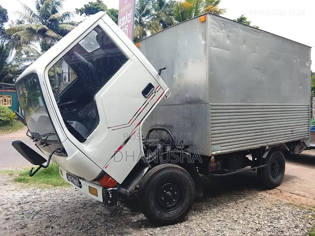Mitsubishi Canter 1986 Lorry (Used)