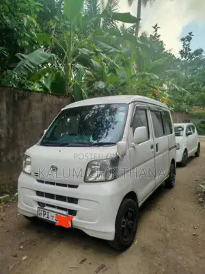 Daihatsu Hijet 2014 Van (Used)