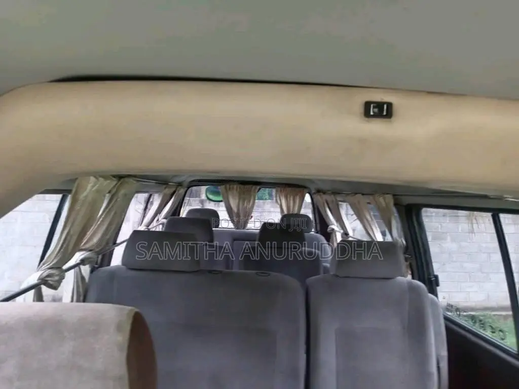 Nissan Caravan 1996 Van (Used)