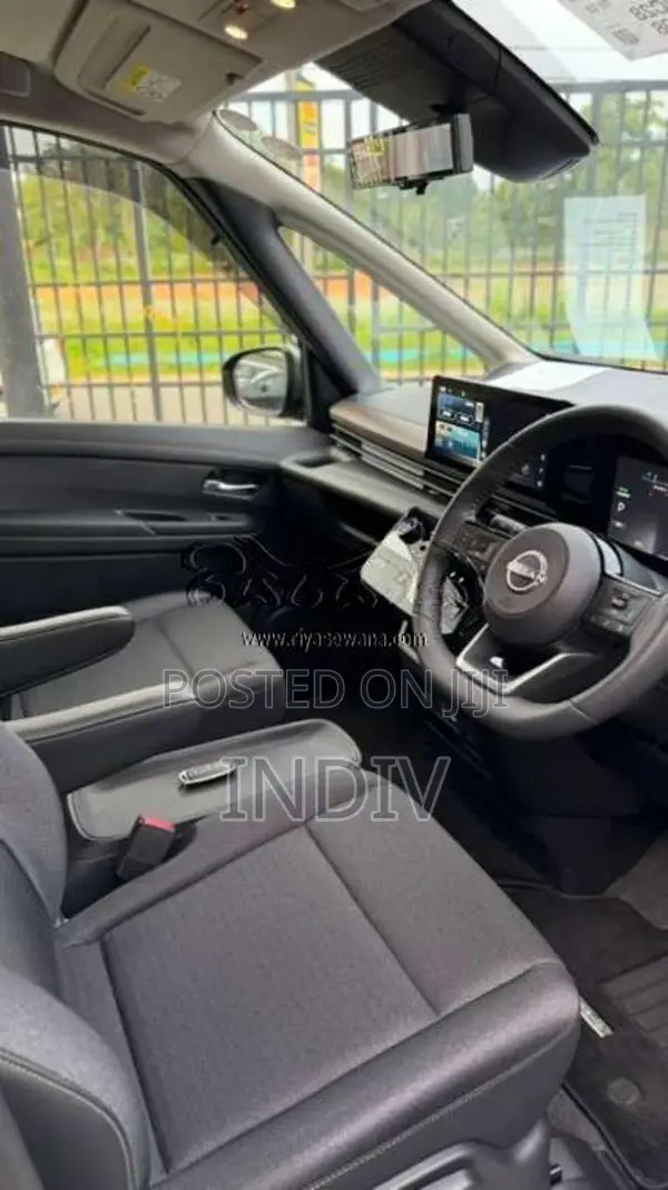 Nissan Serena E-4ORCE Highway Star V 2025 Van Unregistered (Reconditio