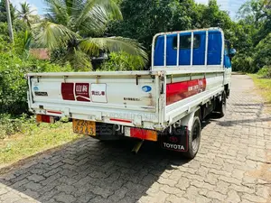 Toyota Dyna 1994 Lorry (Used)