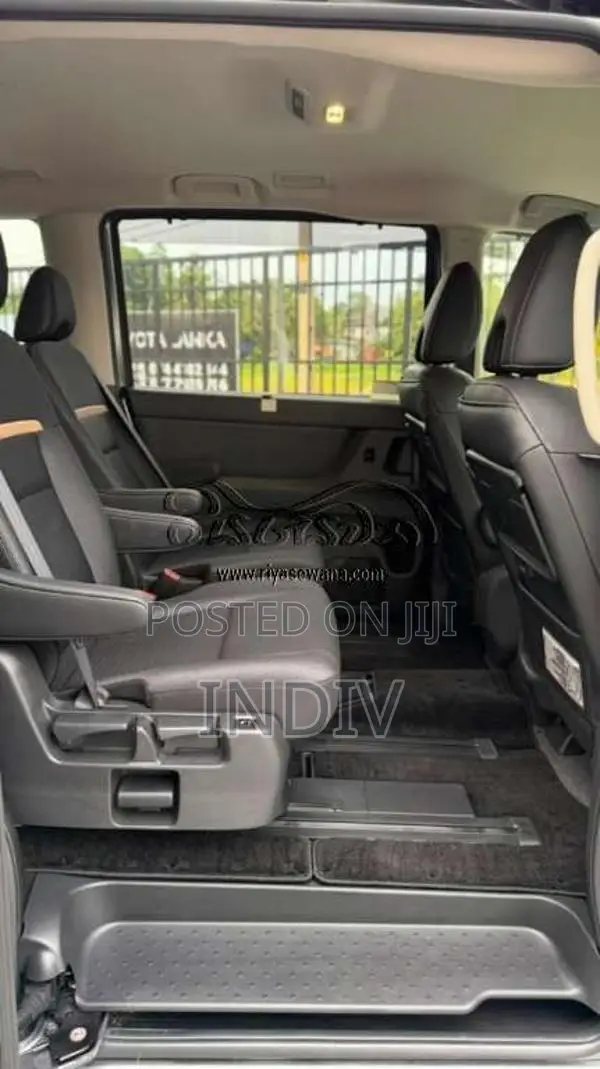 Nissan Serena E-4ORCE Highway Star V 2025 Van Unregistered (Reconditio