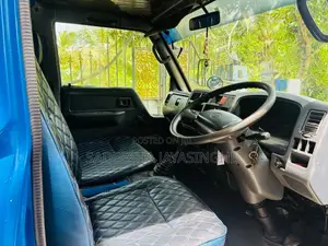 Toyota Dyna 1994 Lorry (Used)