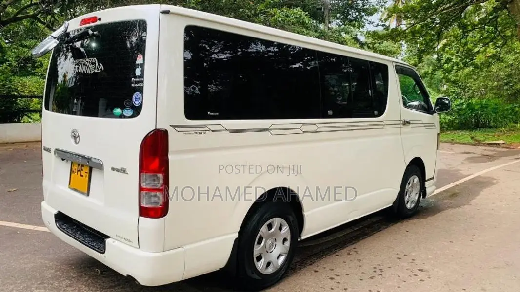 Toyota KDH TRH200GL 2008 Van (Used)