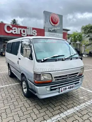 Toyota HIACE 1992 Van (Used)