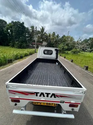 Tata Dimo Lokka 2013 Lorry (Used)