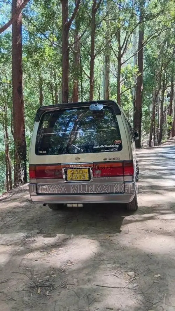 Nissan Caravan 1993 Van (Used)