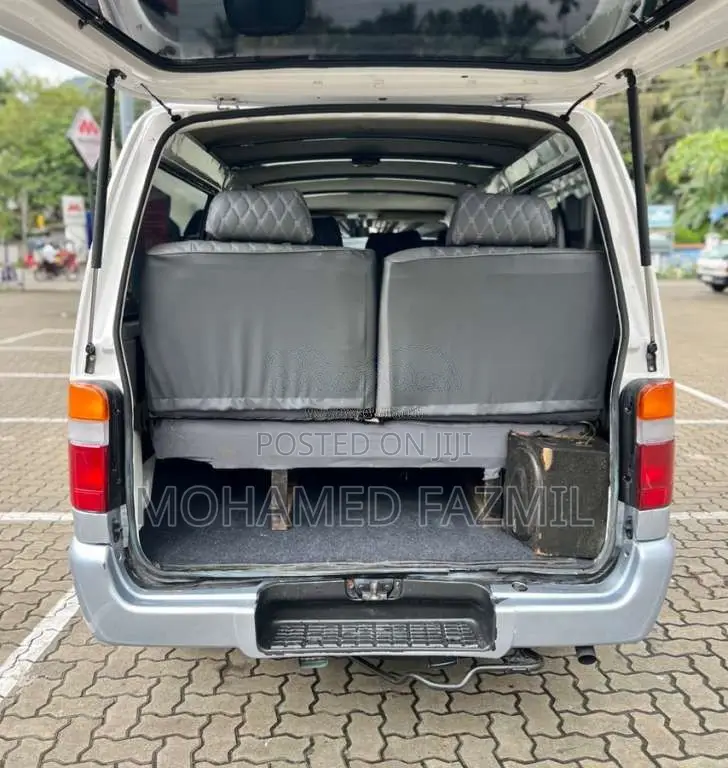 Toyota HIACE 1992 Van (Used)
