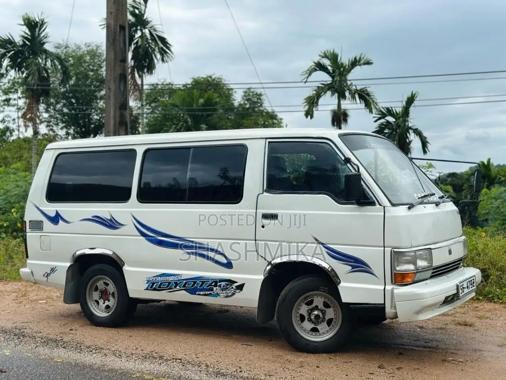 Toyota Shell 1994 Van (Used)