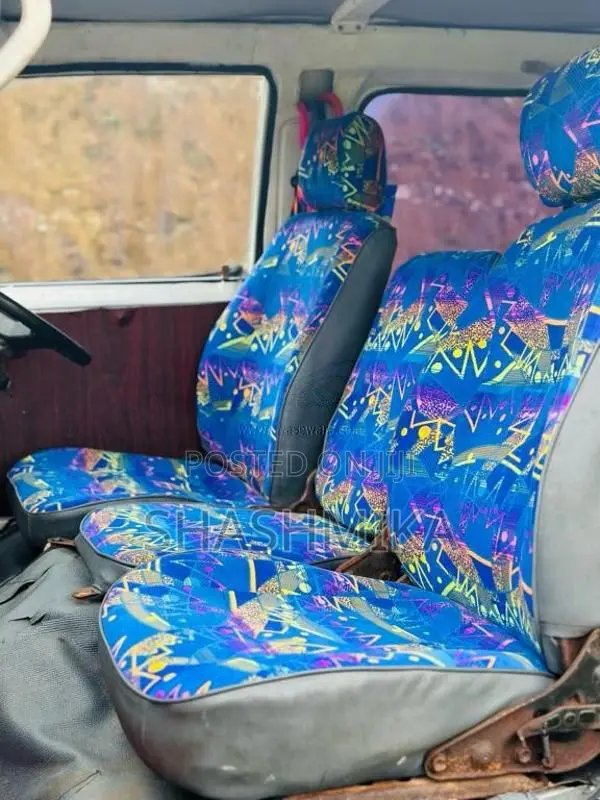Toyota Shell 1994 Van (Used)