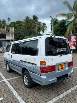 Toyota HIACE 1992 Van (Used)