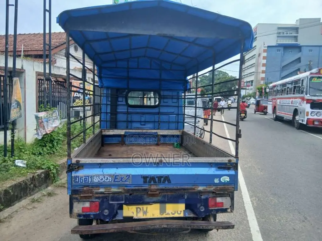 Tata Dimo Batta EX 2GEAR 5 2013 Lorry (Used)