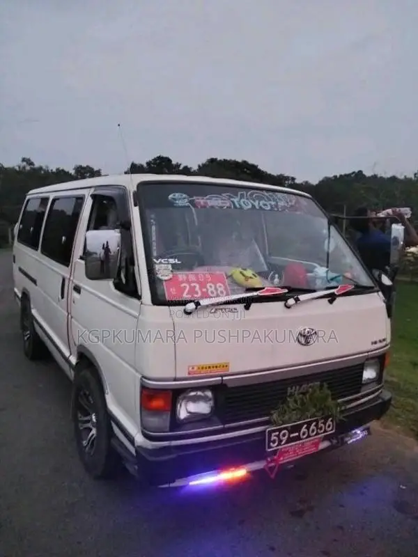 Toyota LH61 1989 Van (Used)