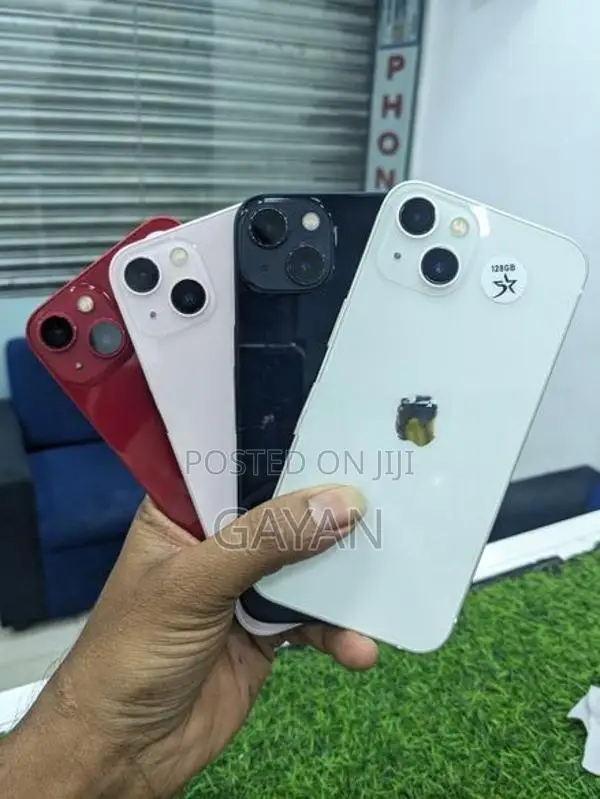 Apple iPhone 13 128GB (Used)