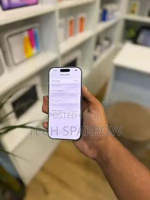 Apple iPhone 17 Pro 256GB Sim version (Used)