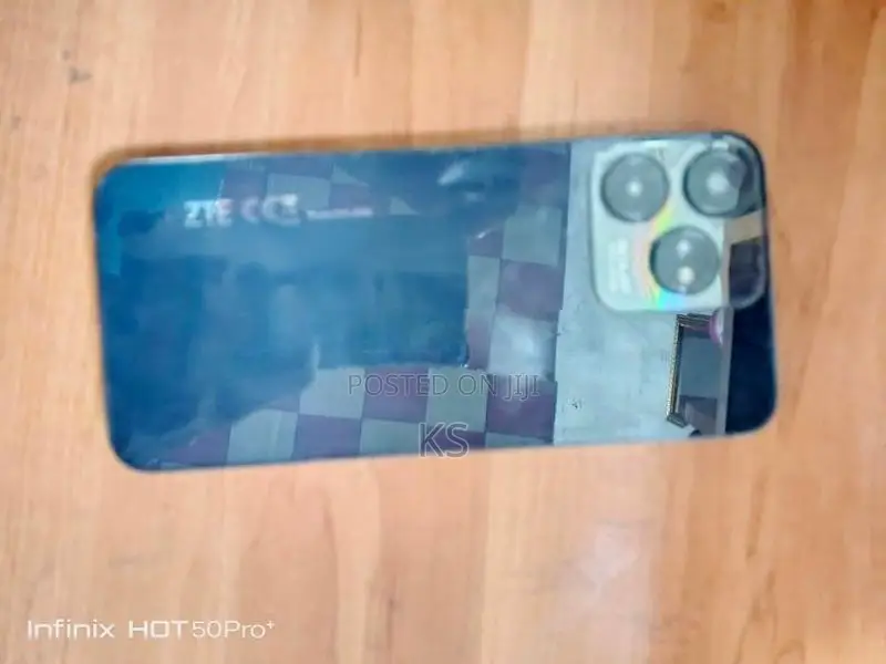 ZTE Blade V50 (Used)