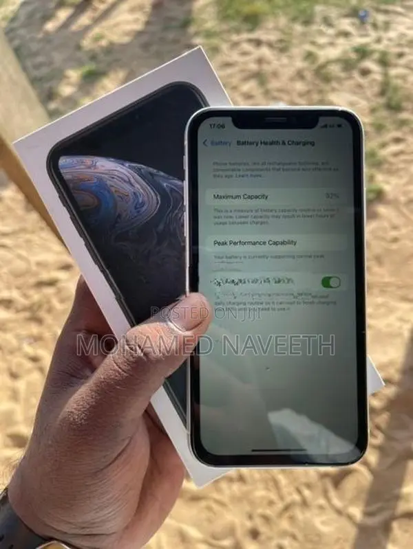 Apple iPhone XR 128GB (Used)