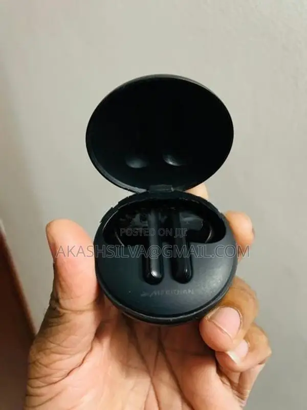 LG Tone Free Fn4 Earbuds