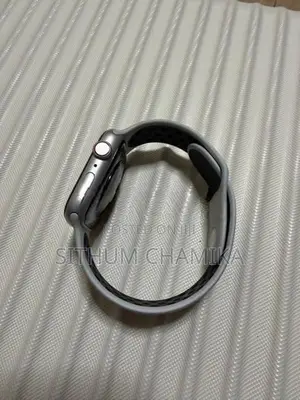 Apple Watch SE Nike Edition GPS