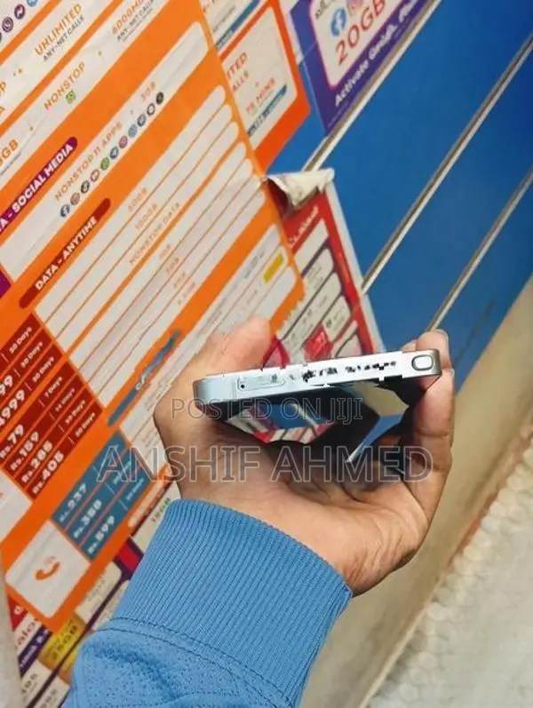 Samsung Galaxy S25 Ultra (Used)
