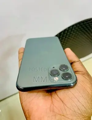 Apple iPhone 11 Pro 256GB (Used)