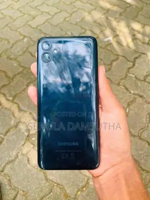 Samsung Galaxy A04e (Used)