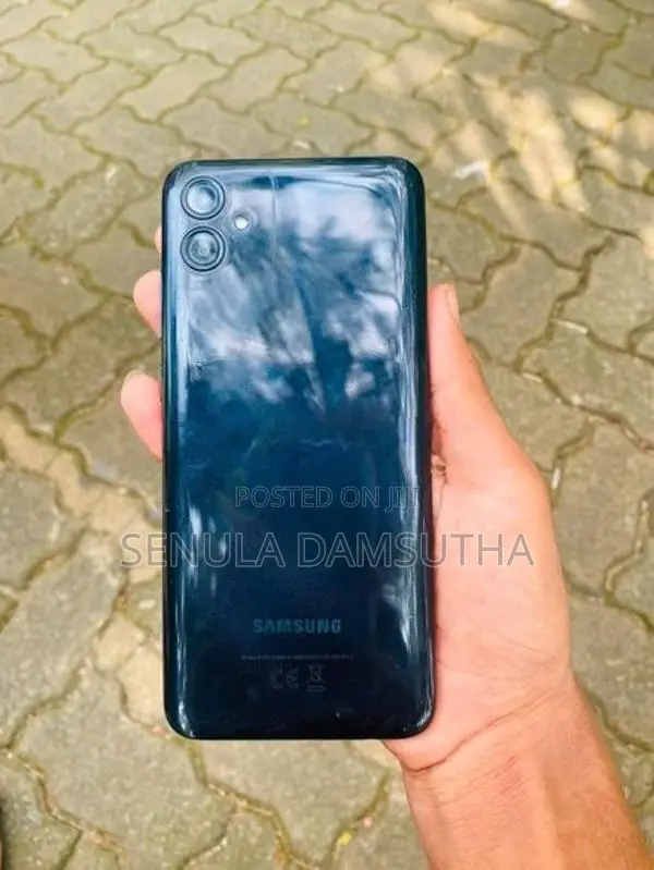 Samsung Galaxy A04e (Used)